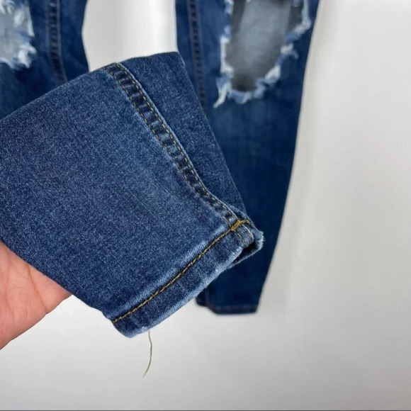 Free People High Waist Busted Knee Skinny Jeans Size 25R - Picture 6 of 9